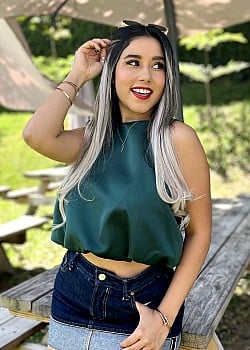 Mafer Salinas image 1 of 4