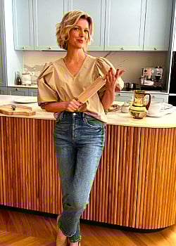 Magda Molek image 3 of 4