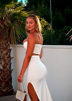 Magdalena Vuleta image 2 of 4
