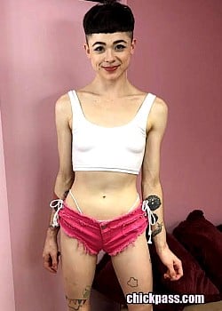 Magenta Lexx image 2 of 2