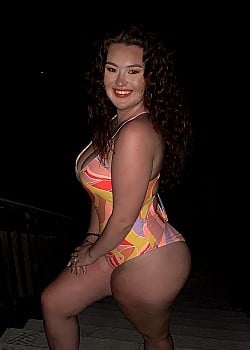 Maggie Dayette image 3 of 4