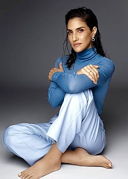 Magi Azarzar image 1 of 2