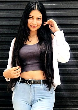 Maheshika Jayakody image 2 of 4