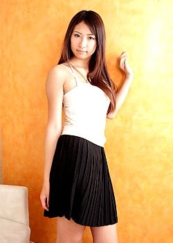 Mai Asahina image 2 of 5