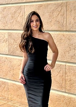 Maiara Ferreira image 1 of 1