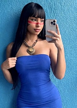 Maiara Suani image 4 of 4