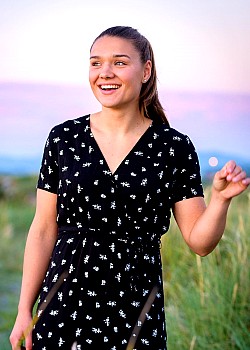 Maja Magnussen image 3 of 4