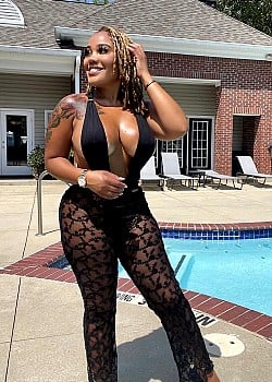 Makeedah Williams image 3 of 3