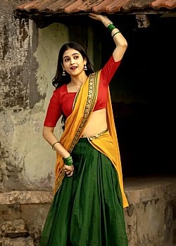 Malaika Vasupal image 3 of 4