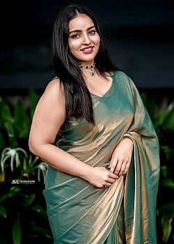 Malavika Menon image 4 of 4
