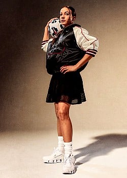 Mallory Pugh image 4 of 4