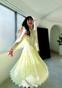 Manami Konishi image 2 of 2