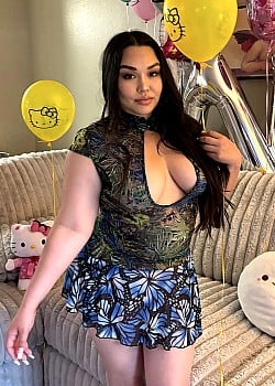 Mandi Villagrana image 4 of 4