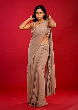 Manisha Rani image 4 of 4