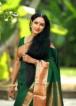 Manju Satheesh image 3 of 4