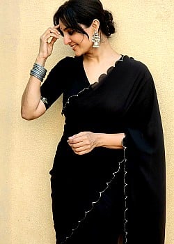 Manju Warrier image 3 of 3