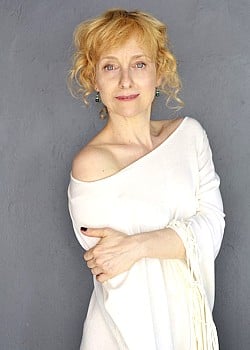 Mara Bestelli image 1 of 1