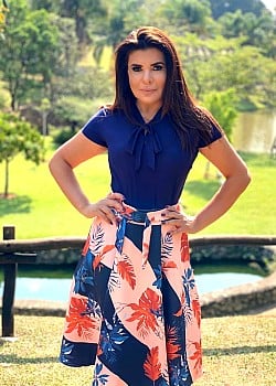 Mara Maravilha image 3 of 4