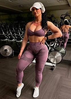 Mara Rodriguez image 2 of 4