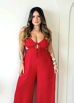 Marcela Tiburtino image 1 of 4