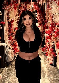 Mari Garcia image 1 of 3