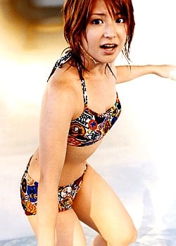 Mari Yaguchi image 4 of 4
