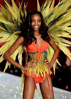 Maria Borges image 1 of 3