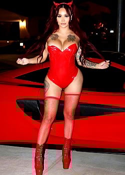 Maria Estella image 2 of 4