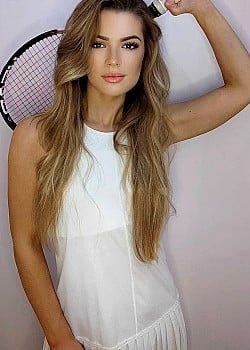 Maria Grozdanova image 1 of 3