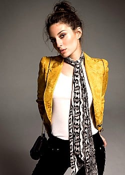 Maria Valverde image 2 of 4
