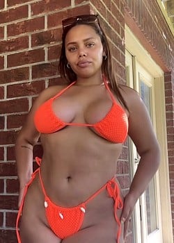 Mariah Ballard image 1 of 2
