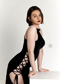 Mariam Estridge image 1 of 1