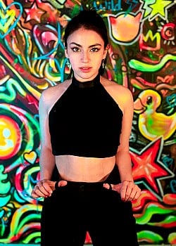 Marian Izaguirre image 1 of 2