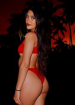 Marian Sanchez image 2 of 2