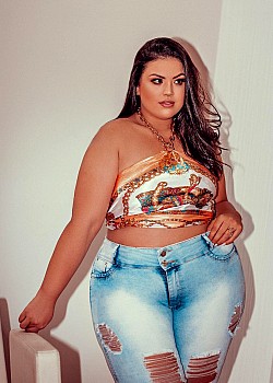 Mariana Marques image 3 of 4
