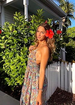 Marianna Orlovsky image 1 of 1
