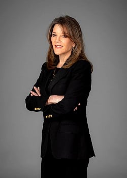 Marianne Williamson image 1 of 1