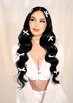 Mariela Bejarano image 3 of 4