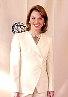 Mariette Hartley profile photo