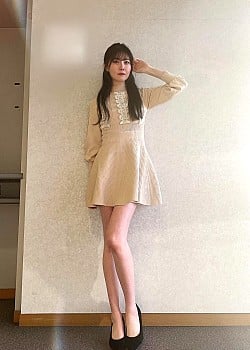 Marika Tani image 3 of 3