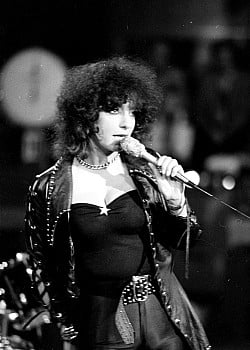 Mariska Veres image 3 of 3
