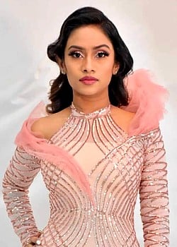 Mariyam Ashfa image 2 of 2