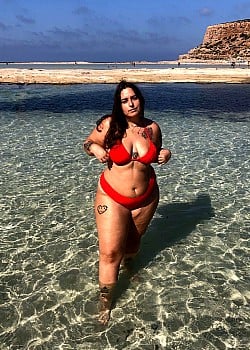 Martina Cattaneo image 2 of 3