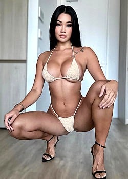 Martina Chen image 3 of 4
