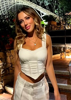 Martina Marino image 2 of 3