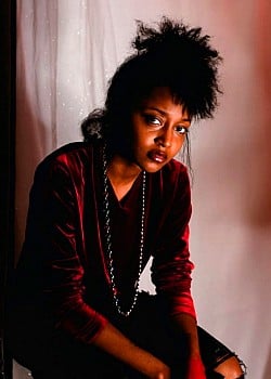 Martina Topley-Bird image 2 of 3