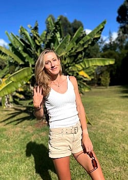 Martyna Galant image 1 of 2