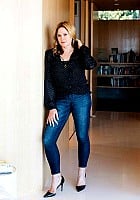 Mary McCormack profile photo