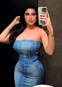 Maryam Hesham image 2 of 2
