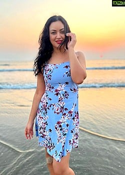 Maryam Zakaria image 2 of 4